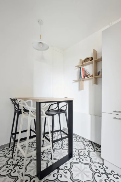 Aménagement cuisine coin repas chaises Masters Kartell Marion Millet Architecte 