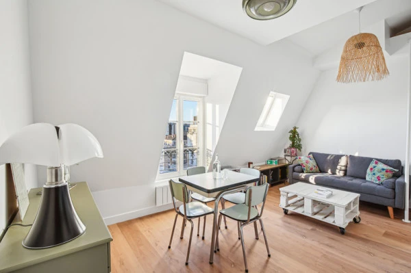Création studio sous les combles Asnières 